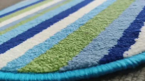 Alfombra Redonda 50 Cm Diámetro Rayada Celeste, Azul Y Verde DIB